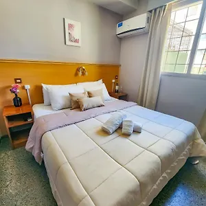 ** Hotel Juan B Justo Garden Argentina